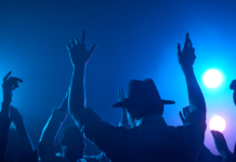 สถานบันเทิง